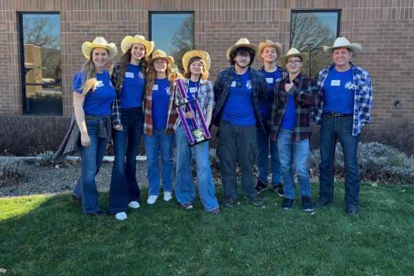 CAM Academy's Knowledge Bowl teams