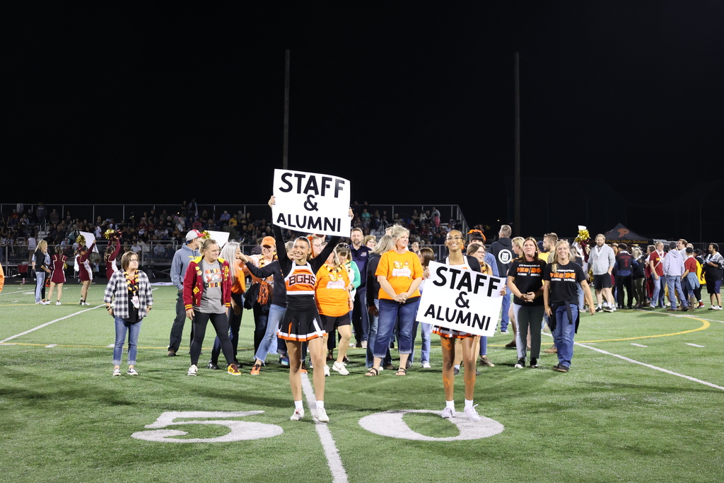 Staff and alumni gather for Battle Ground legacy night