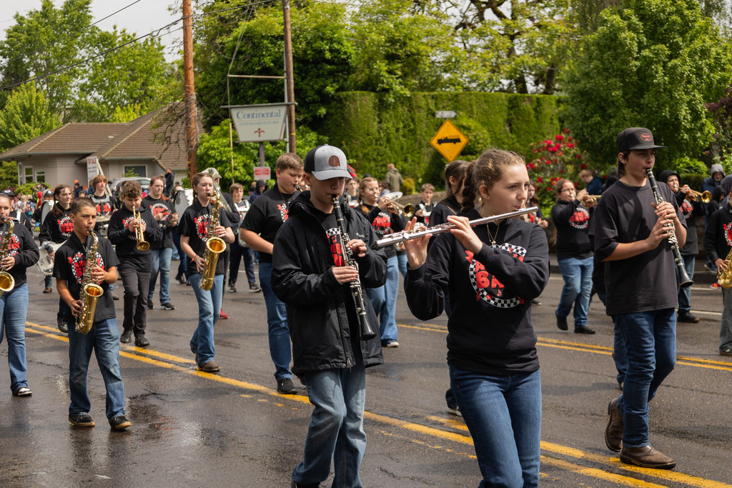 Amboy Middle School students march in the Hazel Dell Parade of Bands