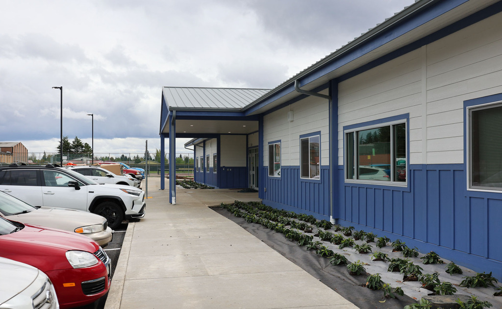Exterior of the new Battle Ground Virtual Academy