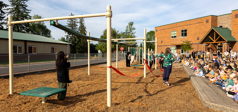 playground equipment 