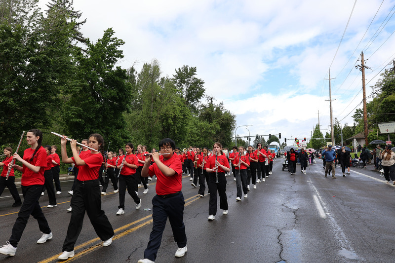 Laurin students march in the Hazel Dell Parade of Bands
