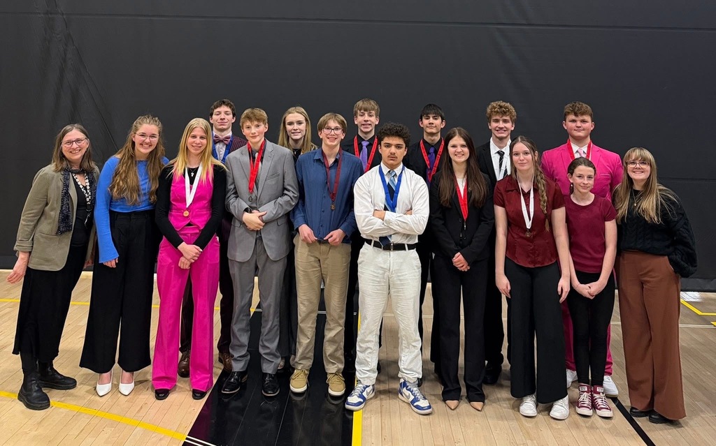 Battle Lake Speech Team at Subsections