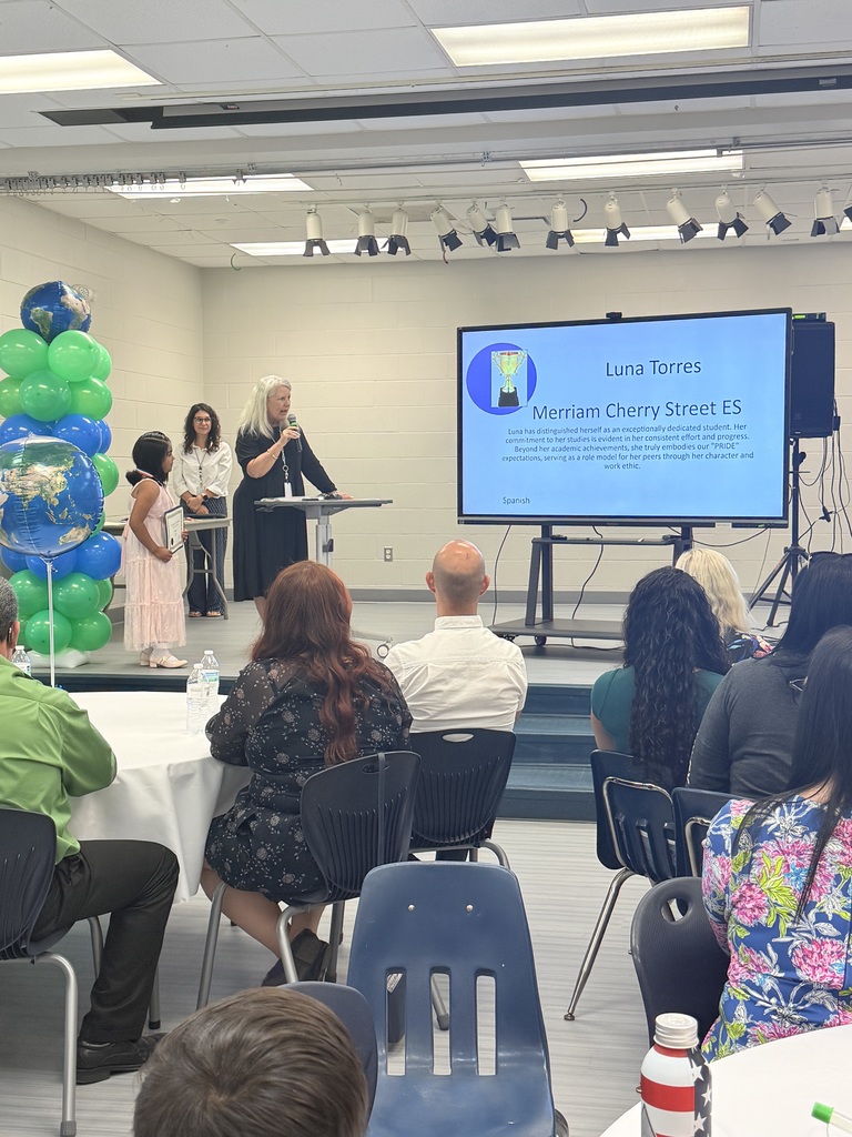 Luna being recognized as MCSE ELL student