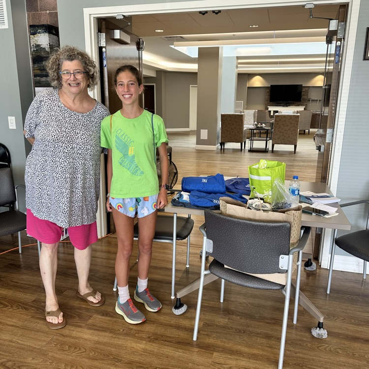 Bay High school key club members volunteer to do bingo at the Knickerbocker apartments