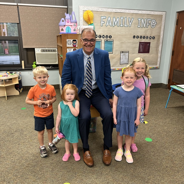 First day of school 2025 Glenview