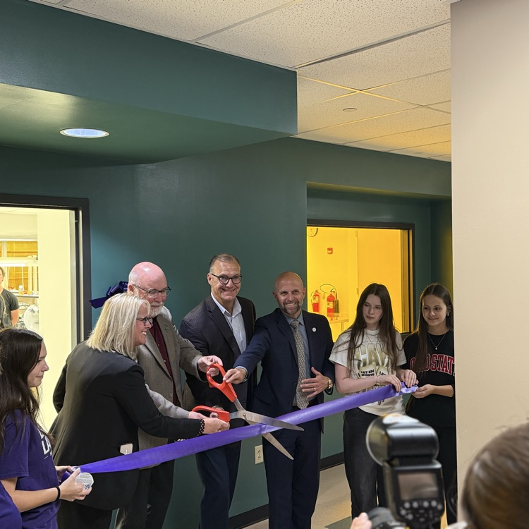  West Shore Career-Technical Districts hosted a ribbon-cutting ceremony for the new MEMS Lab and welding program.  We are excited for these two new, robust career technical programs for our students. 
