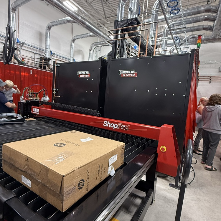  West Shore Career-Technical Districts hosted a ribbon-cutting ceremony for the new MEMS Lab and welding program.  We are excited for these two new, robust career technical programs for our students. 