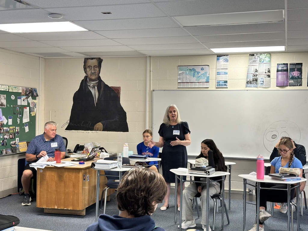 Bay Village Councilpersons DeGeorge and Rettig speak to Mr. Grossman's AP Gov't class photo