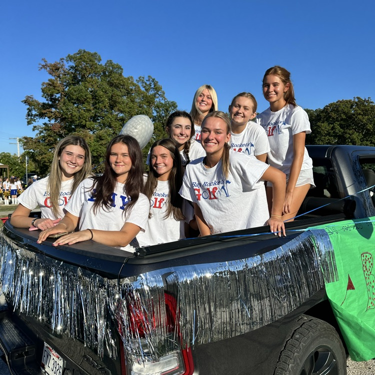 Homecoming parade photo