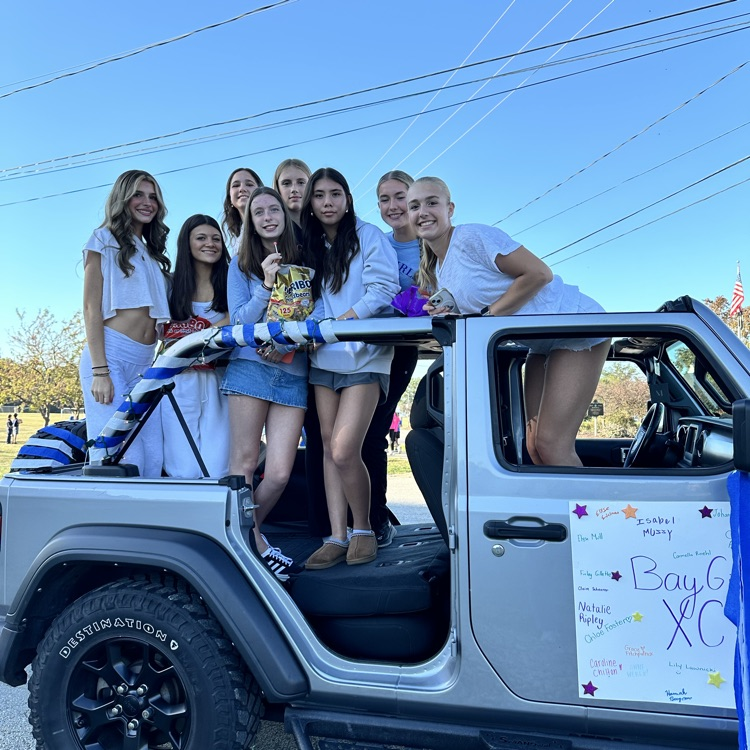 Homecoming parade photo