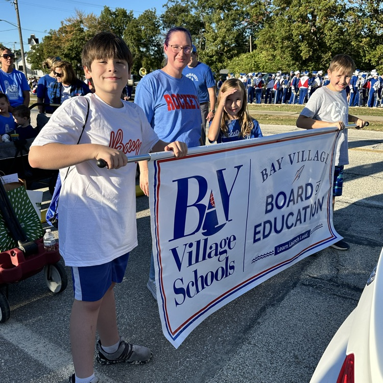 Homecoming parade photo