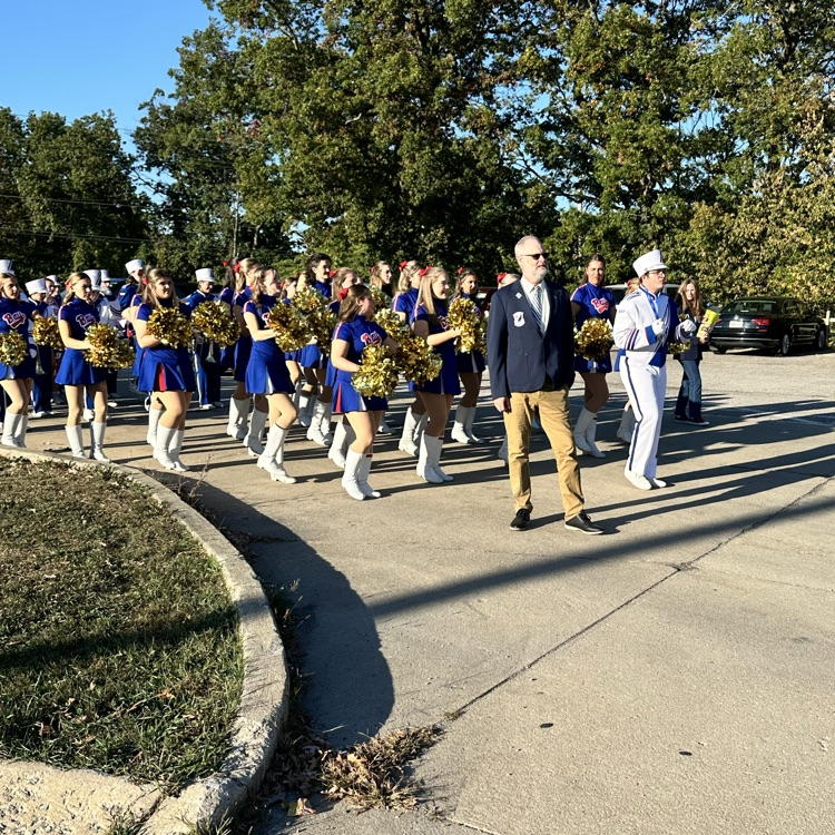 homecoming parade photo