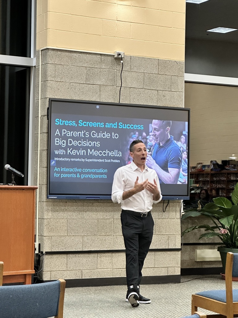 Kevin Mecchella parent seminar photo from 10-15-25