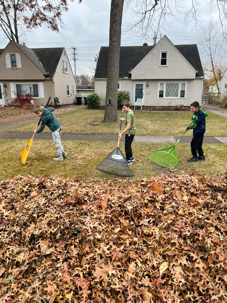 5th grade rake out photo 2025