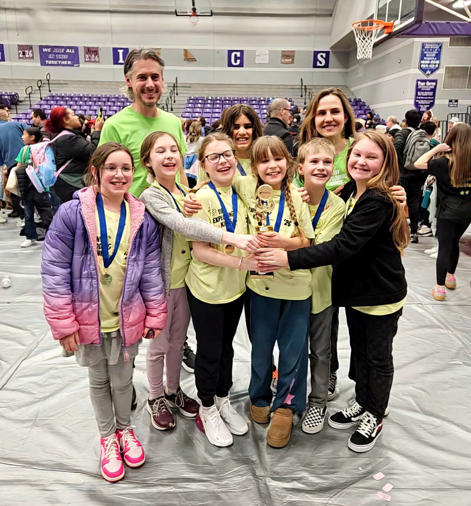 destination imagination team photo from westerly school