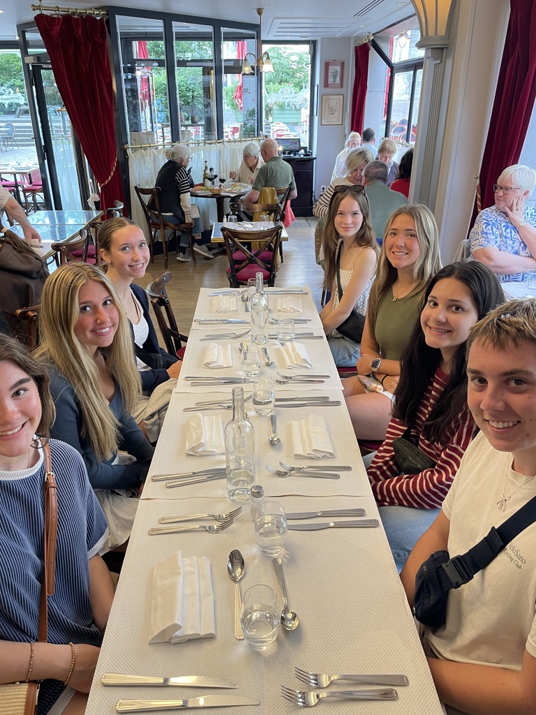 French students visiting France in the summer of 2026.