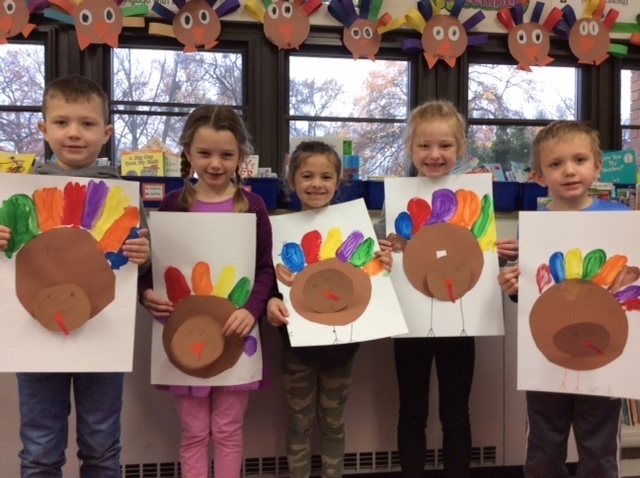 Mrs. Hack's class Thanksgiving photo