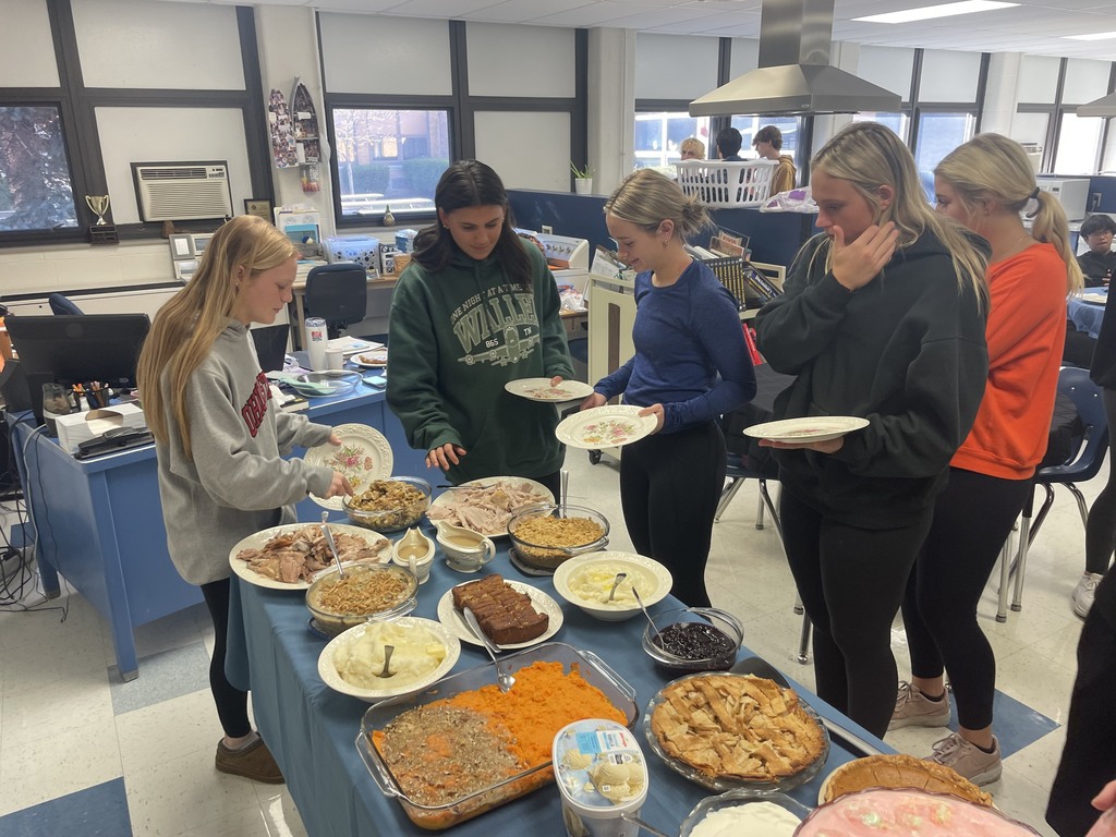 Thanksgiving meal at BHS