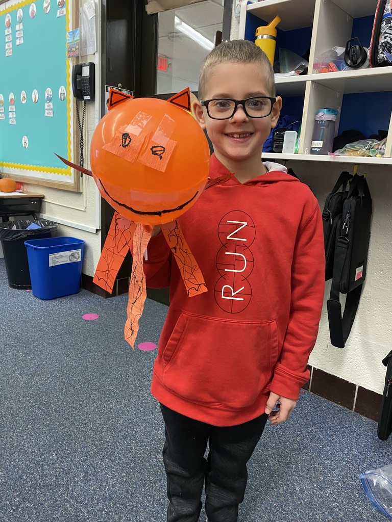 First grade Thanksgiving parade