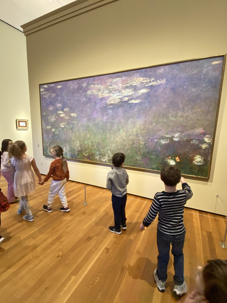 Godlewski class at art museum photo
