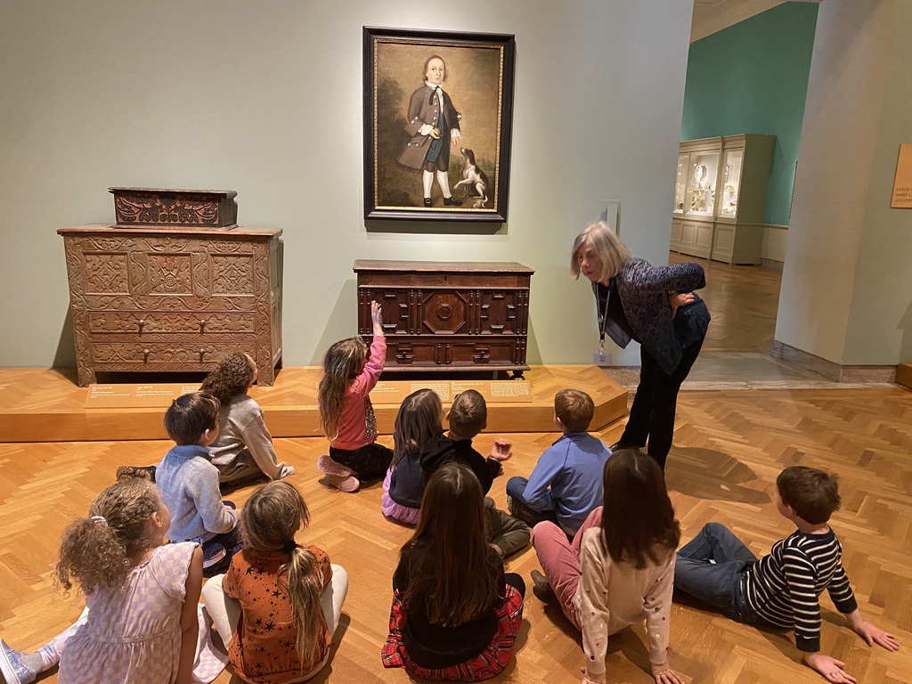 Godlewski class at art museum photo