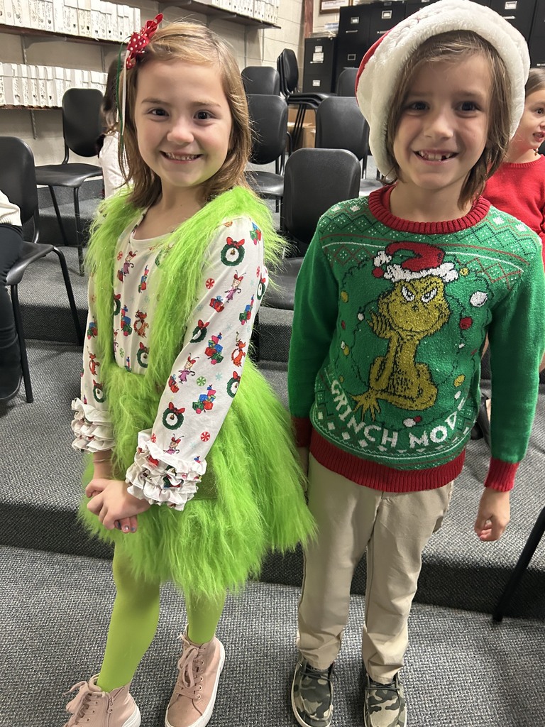 second grade concert photo