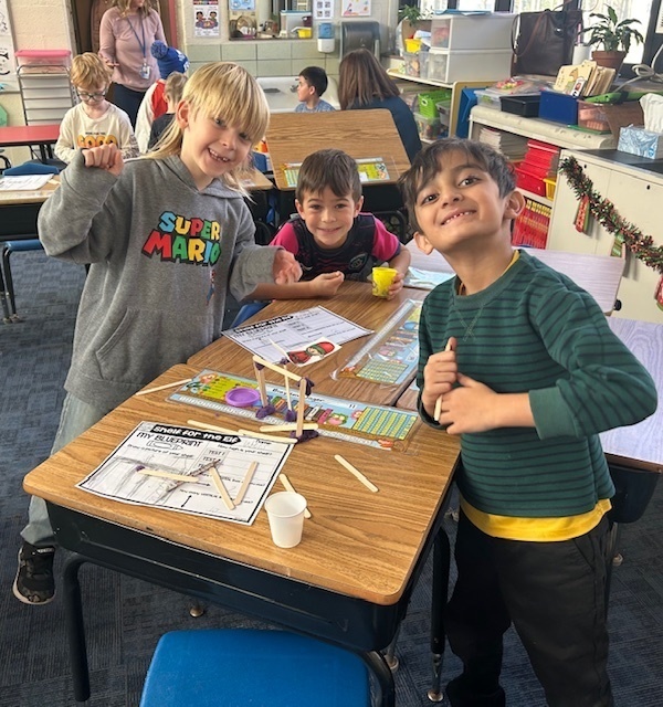 Elf STEM Challenge photo