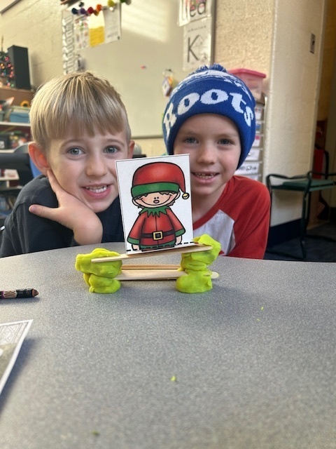 Elf STEM Challenge photo