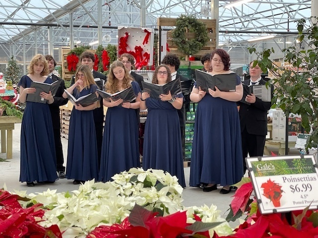 Choraleers at Gale's photo