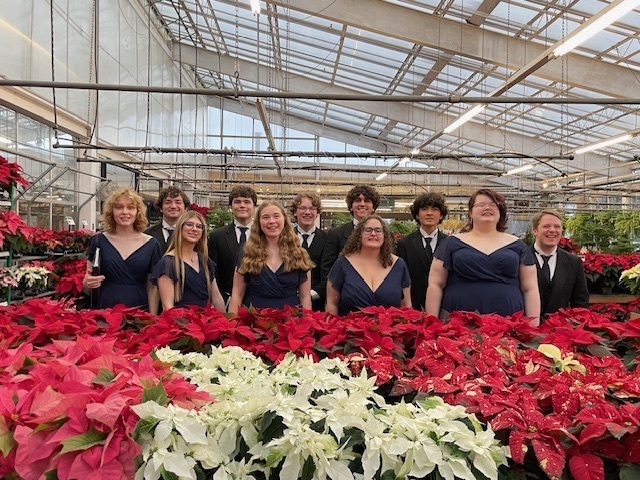 Choraleers at Gale's photo