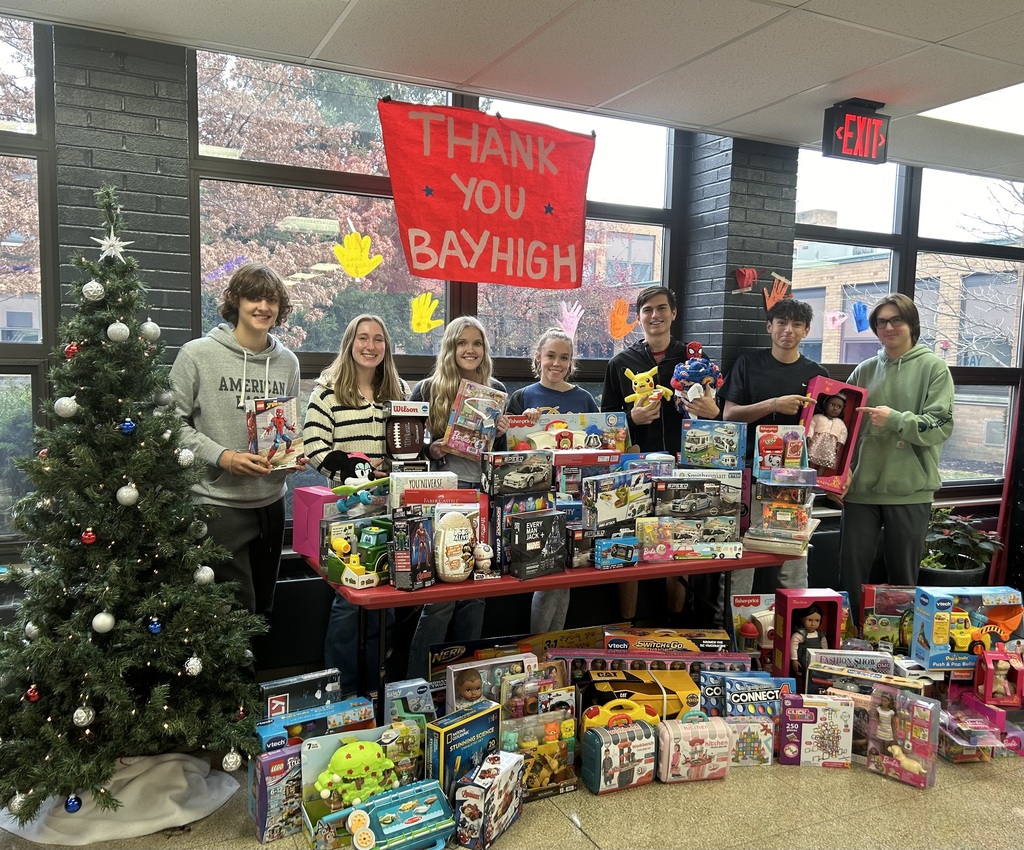 Key Club toy drive photo