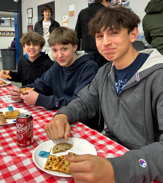Key Club's Pizza Bake-off event photo