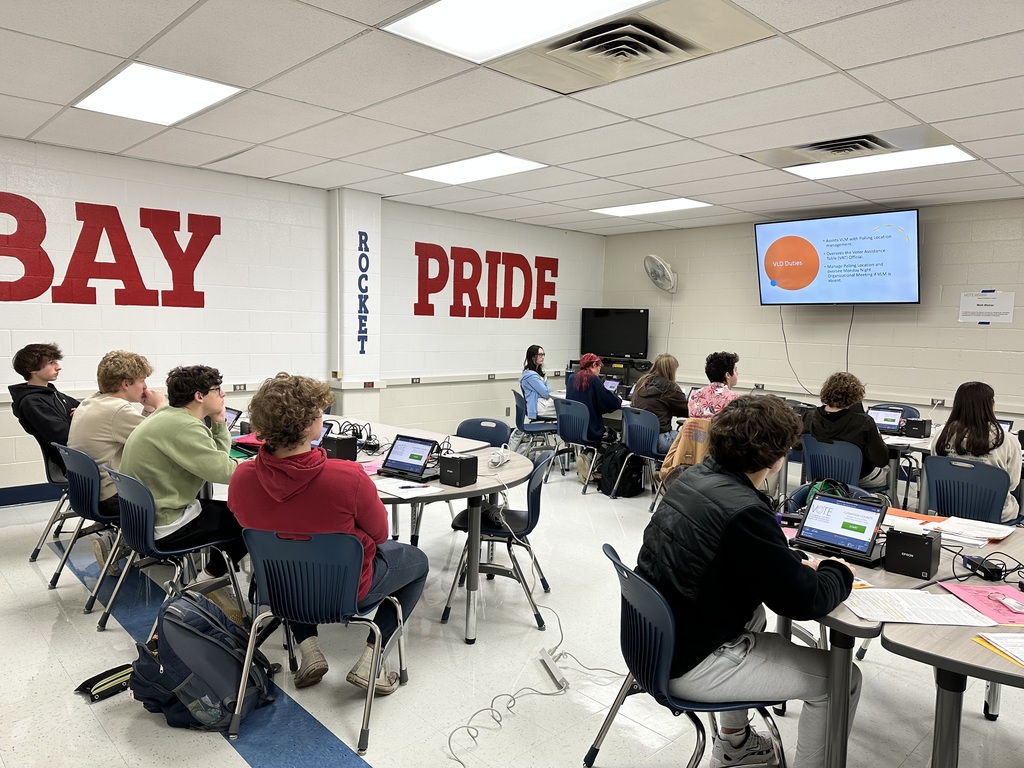 Bay High School students train to be poll workers
