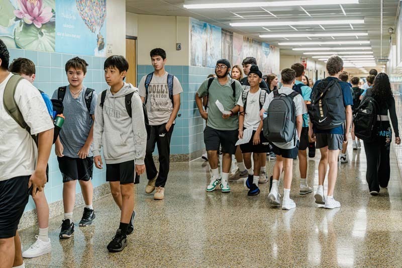 Bethpage schools were vibrating with excitement this morning as students returned for the first day of the 2025-26 school year. Arriving by bus, foot, car and bike, students greeted friends and teachers with hugs, high fives and big smiles.