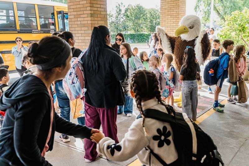 Bethpage schools were vibrating with excitement this morning as students returned for the first day of the 2025-26 school year. Arriving by bus, foot, car and bike, students greeted friends and teachers with hugs, high fives and big smiles.