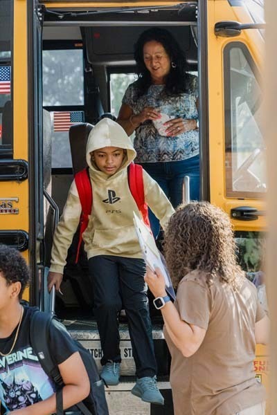 Bethpage schools were vibrating with excitement this morning as students returned for the first day of the 2025-26 school year. Arriving by bus, foot, car and bike, students greeted friends and teachers with hugs, high fives and big smiles.