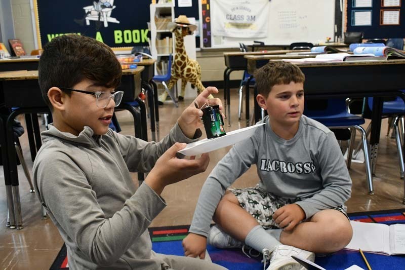 Sylvan Avenue third graders explore electromagnetism