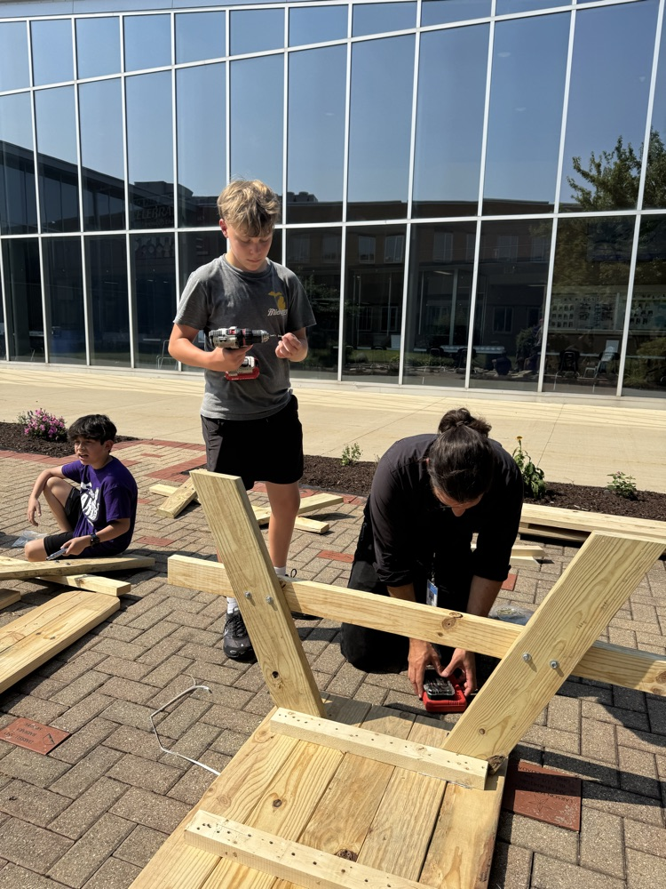 building tables 3