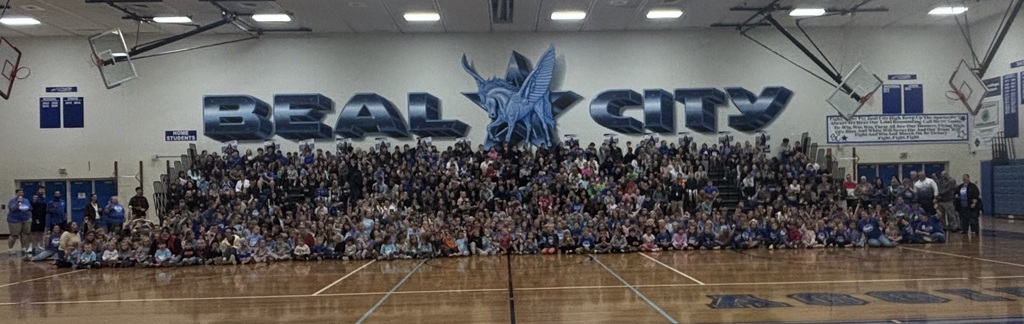 Picture of entire school for Apple Crunch Day 2026