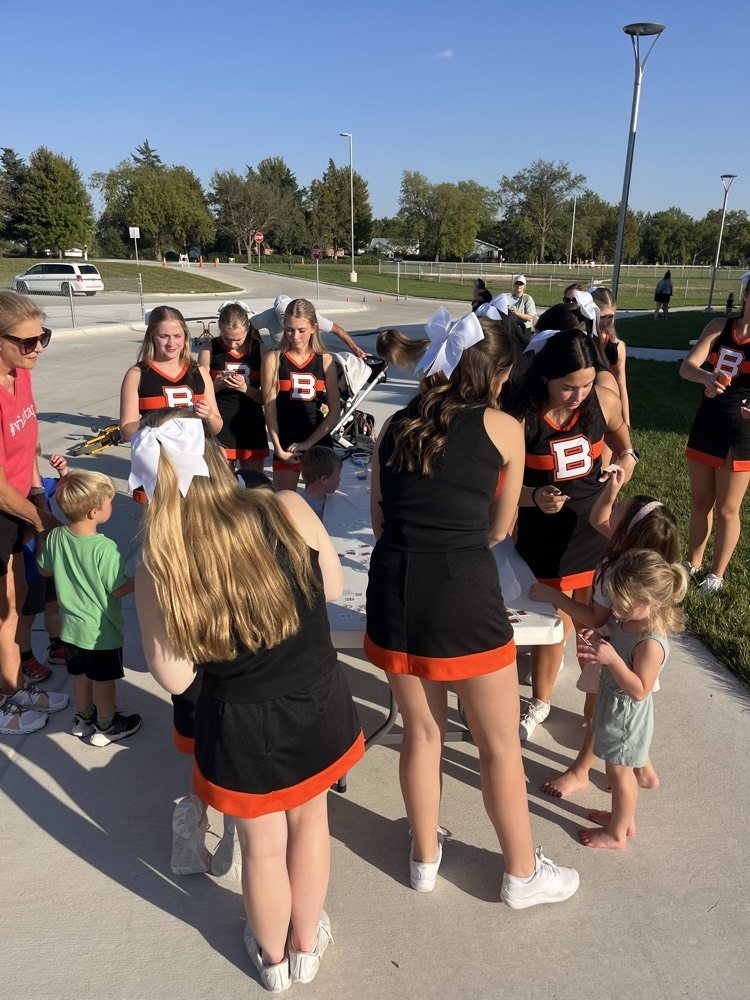 cheerleaders
