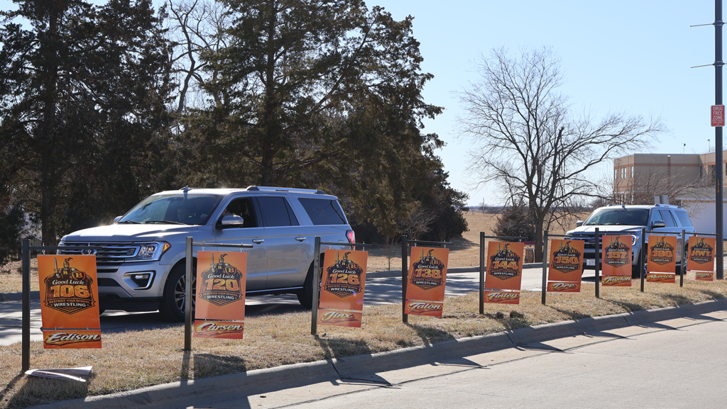 Boys Wrestling to State