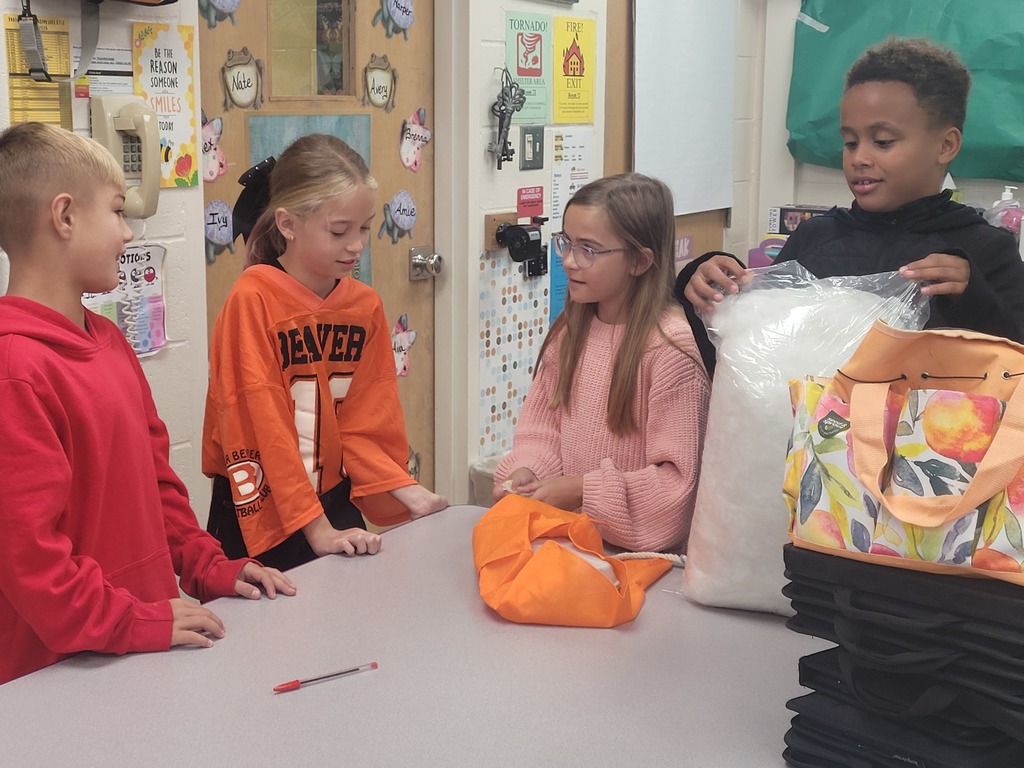 Egg project for 4th graders at Parkwood Elementary