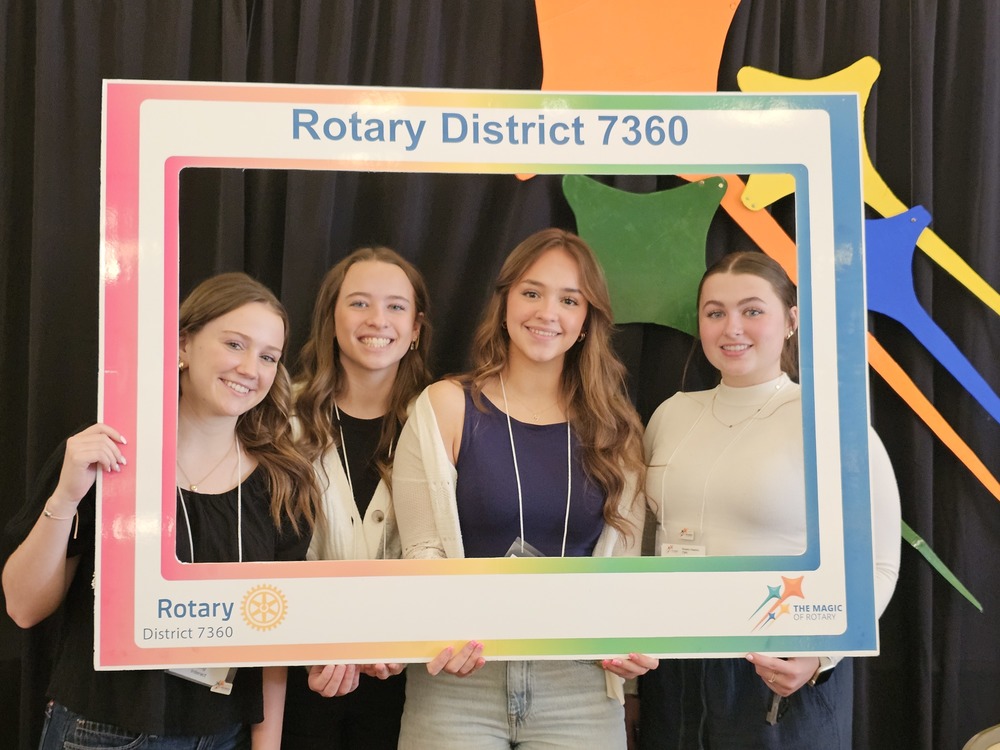 L to R: Madylin Lang, Alexandra Hendershot, Alexis Hershey, Madison Hutzel