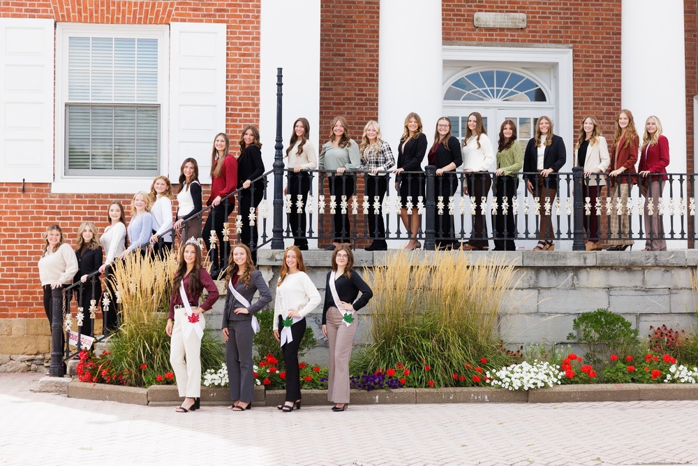 Chloe Pemberton, Ellie Rose, Sophia Raymond, and Taylor Ruhlman, Katie McDevitt, and Lexi Hershey