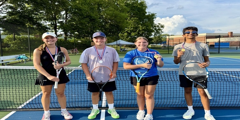 BHS Tennis Players