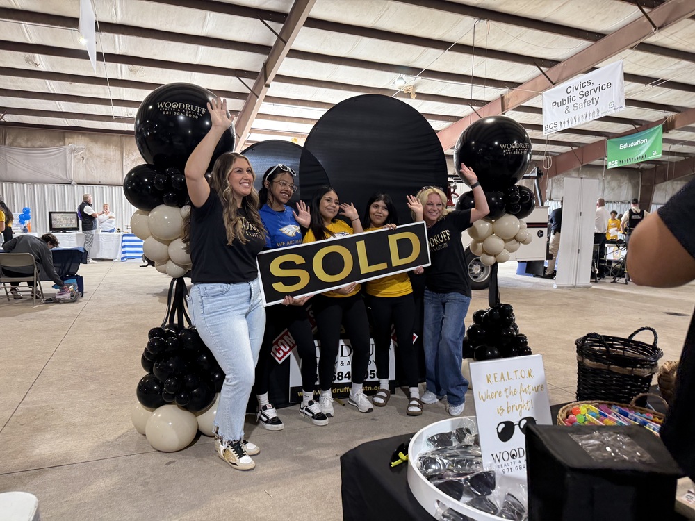 Students learning about real estate