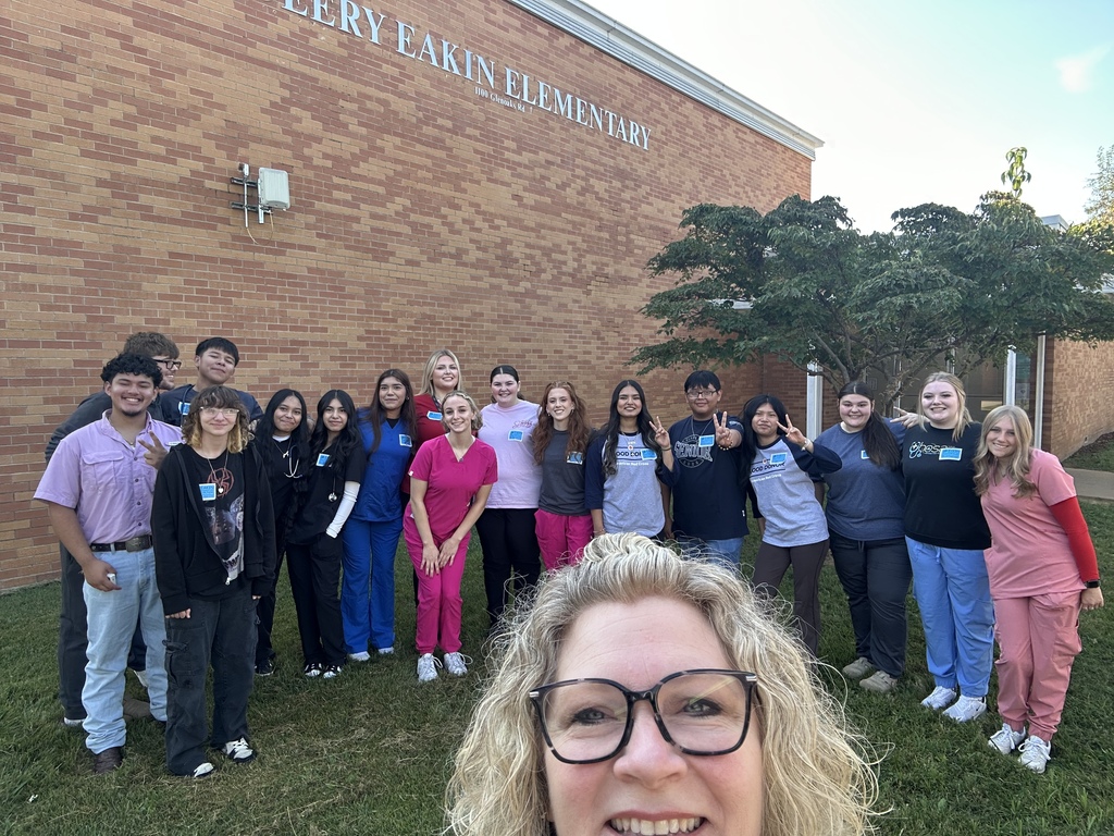 SCHS HOSA Gives Lesson at Eakin Elementary