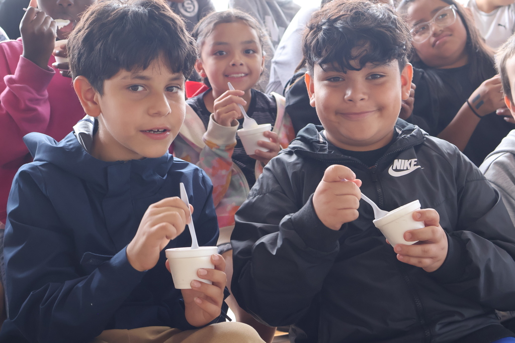 Bedford County Schools 4th Graders Attend Mule & Bluegrass Festival