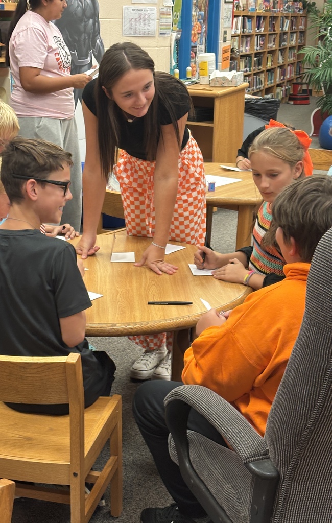 Cascade High School Interact Club Creates First Elementary Interact Club